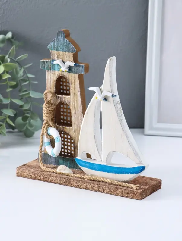 Сувенир интерьерный дерево "Парусник и маяк" 6х19х20,5 см