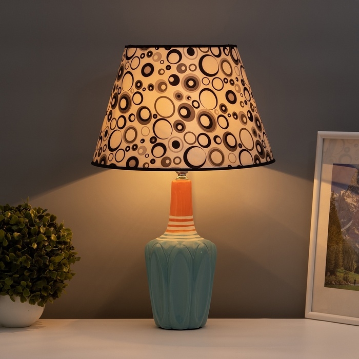 Настольная лампа с абажуром RISALUX «Аджена», Е27, 40 Вт, круги, 30×30×32.5 см Настольная лампа с абажуром RISALUX «Аджена», Е27, 40 Вт, круги, 30×30×32.5 см