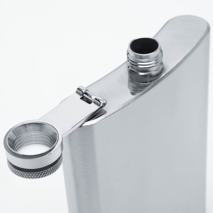 Подарочный набор 5 в 1: фляжка 240 мл, 2 рюмки, воронка, колода карт Подарочный набор 5 в 1: фляжка 240 мл, 2 рюмки, воронка, колода карт