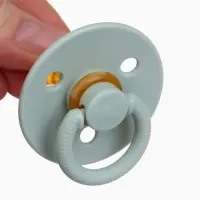 Набор классических пустышек, 2 шт., латекс, цв.айвори/зеленый, в контейнере, от 0 +., M&B