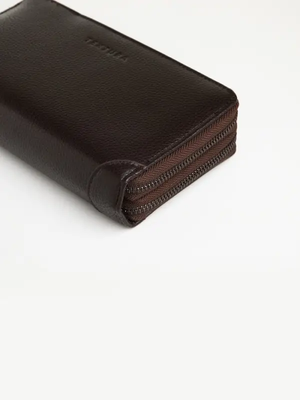 Портмоне-клатч мужской на молнии TEXTURA, два отделения, с ручкой, коричневое