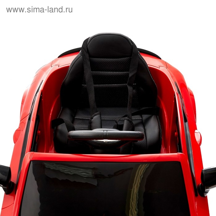 Электромобиль MERCEDES-BENZ C63 S AMG, EVA колёса, цвет красный Электромобиль MERCEDES-BENZ C63 S AMG, EVA колёса, цвет красный