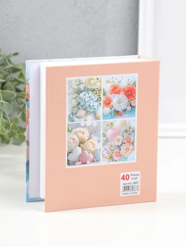 Фотоальбом на 40 фото 10х15 см "Букет с хризантемами" в коробке 4,5х14х17 см