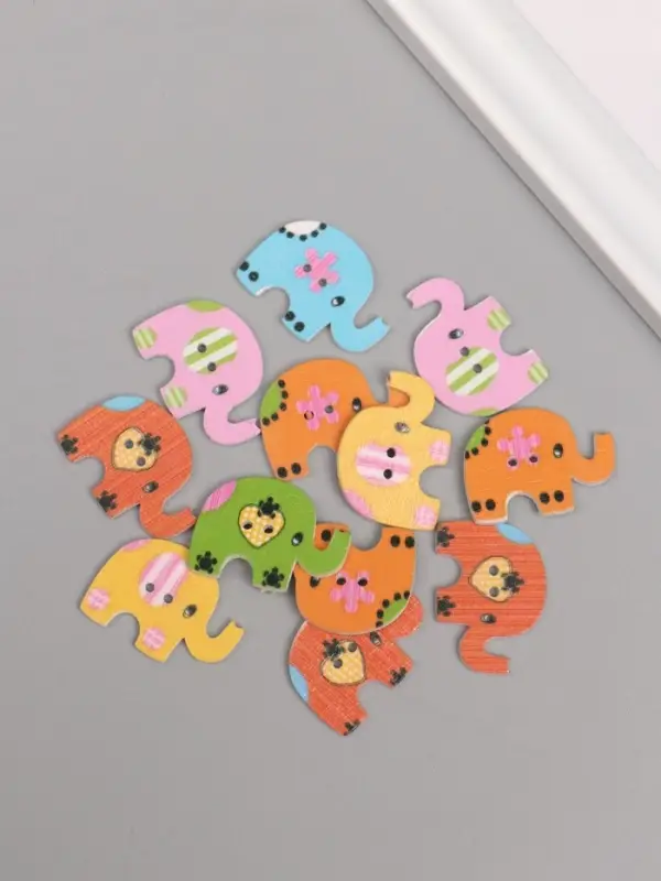 Набор пуговиц декоративных дерево "Слоники" (набор 12 шт) 3х2,6 см