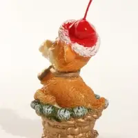 Свеча новогодняя "Овечка в корзинке" 5,5х5,5х10 см, огненный