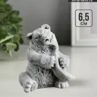 Фигурка &laquo;Медвежонок с рыбой&raquo;, 6.5 см, МИКС