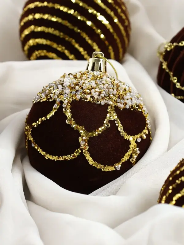 Набор шаров пластик d-8 см, 6 шт Набор шаров пластик d-8 см, 6 шт "Бархат. Фестиваль" геометрия, коричневый