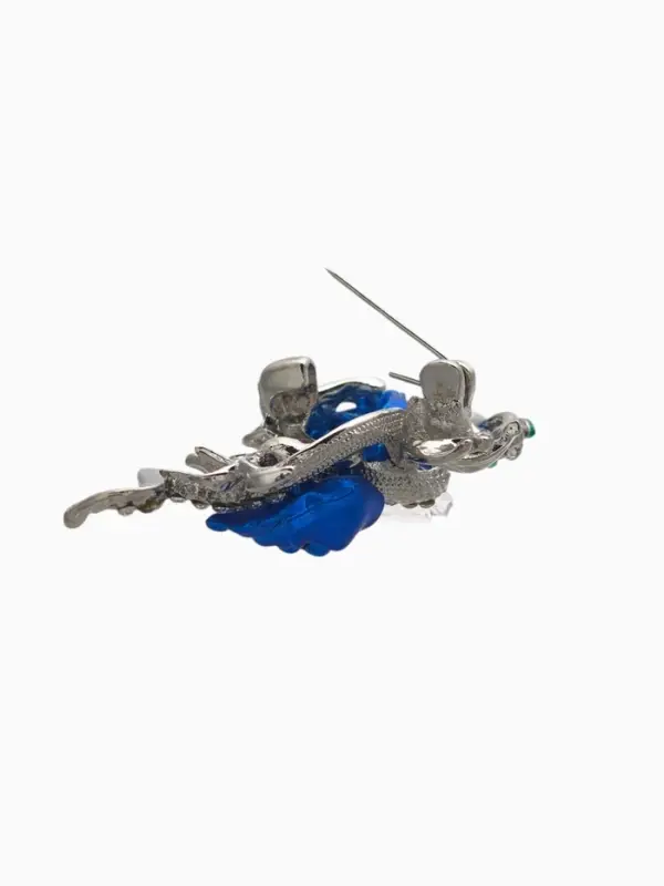 Брошь &laquo;Змея&raquo;, обольстительница, бело-синяя в серебре