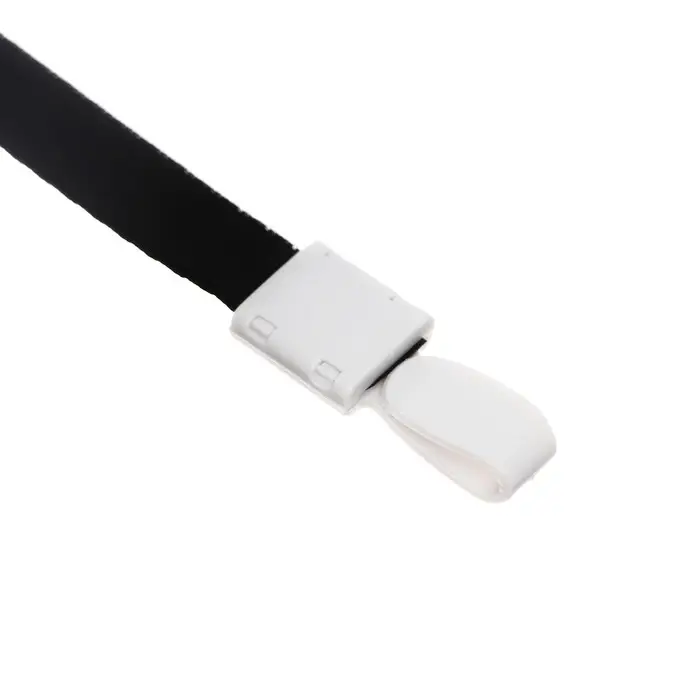 Лента для бейджа, ширина-10 мм, длина-80 см, с пластиковым держателем, черная Лента для бейджа, ширина-10 мм, длина-80 см, с пластиковым держателем, черная