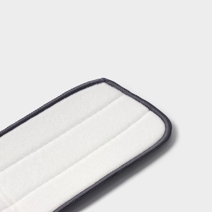 Насадка для швабры с распылителем Доляна, 40×13 см, микрофибра, цвет серый Насадка для швабры с распылителем Доляна, 40×13 см, микрофибра, цвет серый