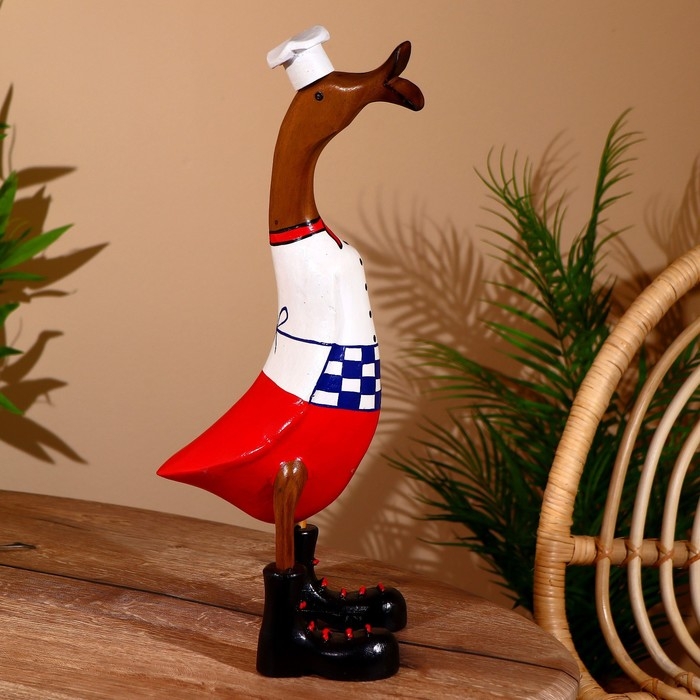 Сувенир "Утка-шеф" дерево 45 см