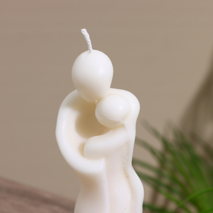 Свеча  Свеча "Объятие" 4х4х15 см, парафин