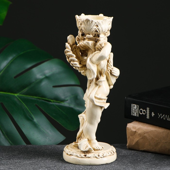 Подсвечник  Подсвечник "Ангелочек" в правой руке, слоновая кость 14х8х22см