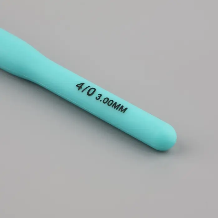 Крючок для вязания, с пластиковой ручкой, d = 3 мм, 14 см, цвет голубой Крючок для вязания, с пластиковой ручкой, d = 3 мм, 14 см, цвет голубой