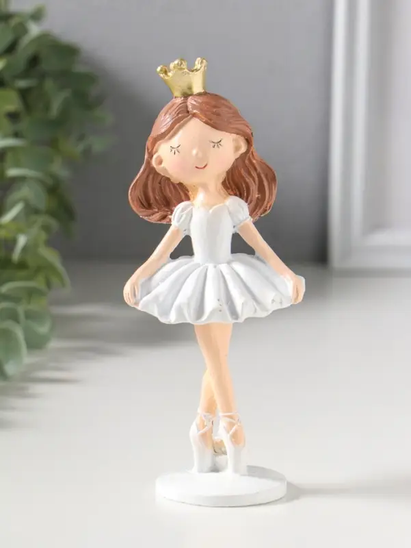 Сувенир полистоун "Малышка-принцесса, маленькая балерина" 6,5х5,5х15 см