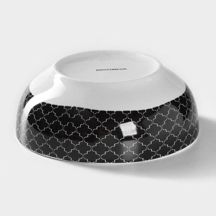 Салатник фарфоровый Доляна «Марокко», 600 мл, d=15,5 см, цвет чёрный