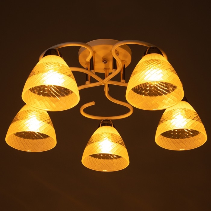 Люстра Люстра "Линда" 5х60Вт Е27 Белый, золото 55х55х23см