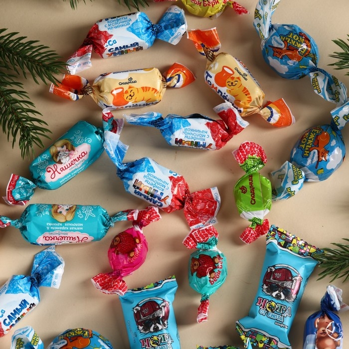 Конфеты в коробке сделай открытку сам Конфеты в коробке сделай открытку сам "Замурчательного года"