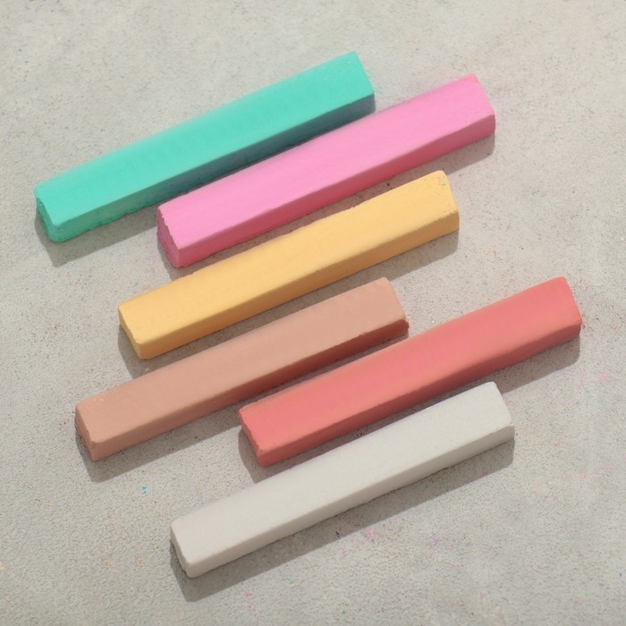 Набор мелков для волос с блёстками, 6 шт. Цвета: салатовый, желтый оксид, умбра, красный оксид, белый Набор мелков для волос с блёстками, 6 шт. Цвета: салатовый, желтый оксид, умбра, красный оксид, белый