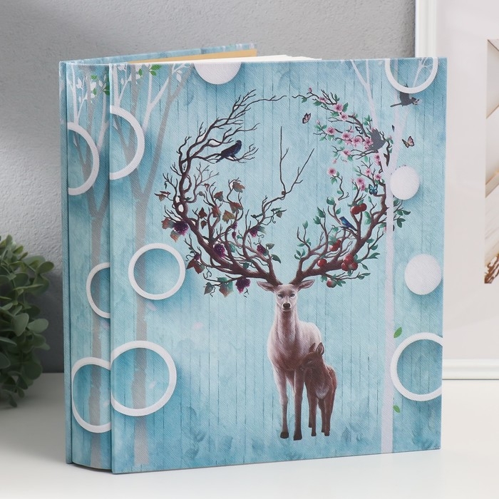 Фотоальбом кожзам на 680 фото 19х13,7 11,5х16 13,5х4,3 "Олень" 29,5х23,5х5,2 см