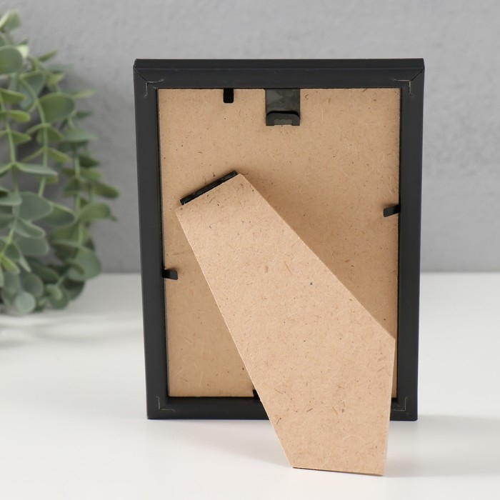 Фоторамка пластик Фоторамка пластик "МИРАМ" 10х15 см, 636477 чёрный с серебром (пластиковый экран)