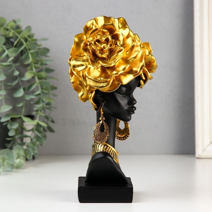 Сувенир полистоун Сувенир полистоун "Африканка с золотыми розами в волосах, с ожерельем" чёрный 24х10х11 см