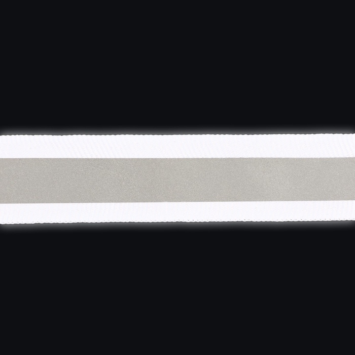Светоотражающая лента-стропа, 20 мм, 5 ± 1 м, цвет белый Светоотражающая лента-стропа, 20 мм, 5 ± 1 м, цвет белый