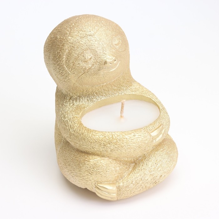 Свеча  Свеча "Ленивец" в подсвечнике из гипса,9х10,5х11см, золото