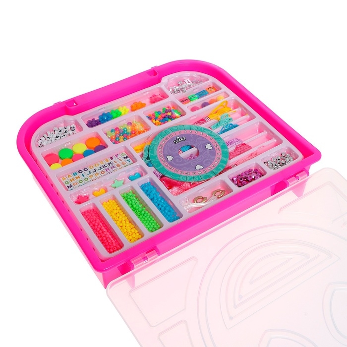 Набор для бисероплетения «Яркие бусины» в чемодане Набор для бисероплетения «Яркие бусины» в чемодане