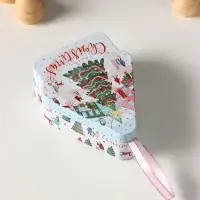 Шкатулка подарочная &laquo;Домик подвесной. Городская новогодняя ёлка&raquo;, металл, фигурная, 8.5&times;10.5&times;4 см
