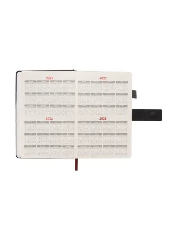 Ежедневник недатированный формат А5, с хлястиком, 128л, линия, пвх, Черный Ежедневник недатированный формат А5, с хлястиком, 128л, линия, пвх, Черный