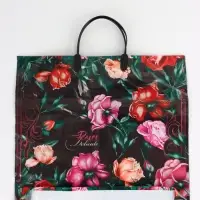 Пакет "Нежные розы, полиэтиленовый, пластиковая ручка 37х35 см 90 мкм Пакет "Нежные розы, полиэтиленовый, пластиковая ручка 37х35 см 90 мкм