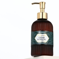 Жидкое мыло с ароматом cedar & santal, 300 мл