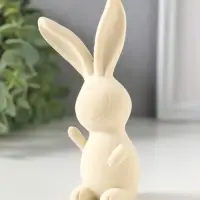 Сувенир полистоун, флок "Весёлый заяц - Привет!" 5х5х11,5 см