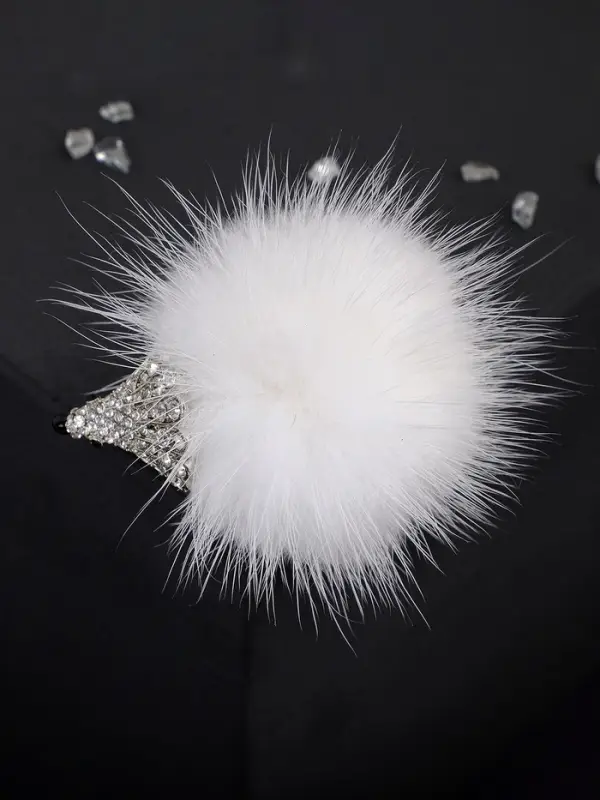 Брошь &laquo;Ёжик&raquo;, пушистый, белая в серебре