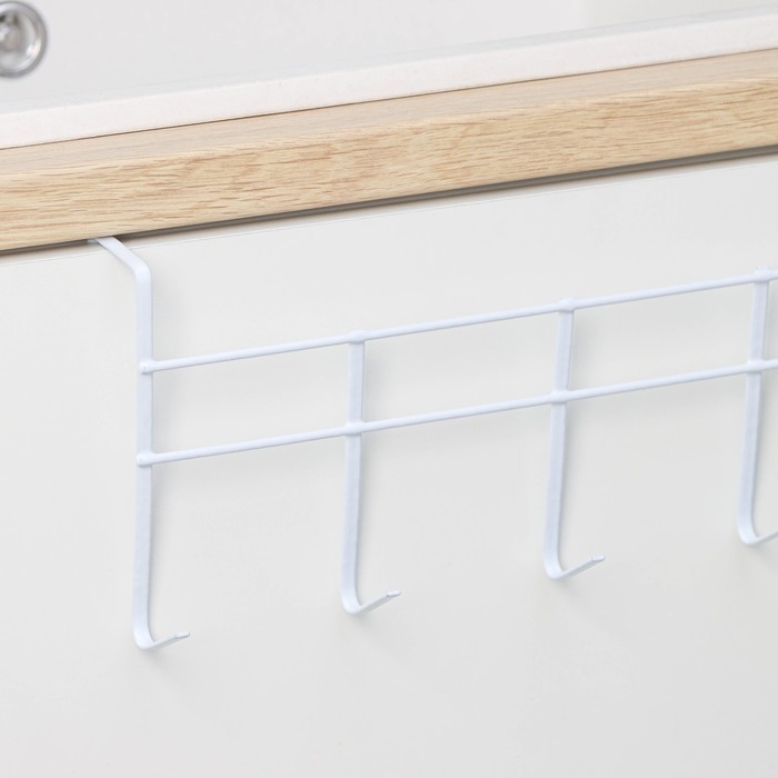 Вешалка на дверь на 6 крючков Доляна «Моно», 44×9×15 см, цвет белый Вешалка на дверь на 6 крючков Доляна «Моно», 44×9×15 см, цвет белый