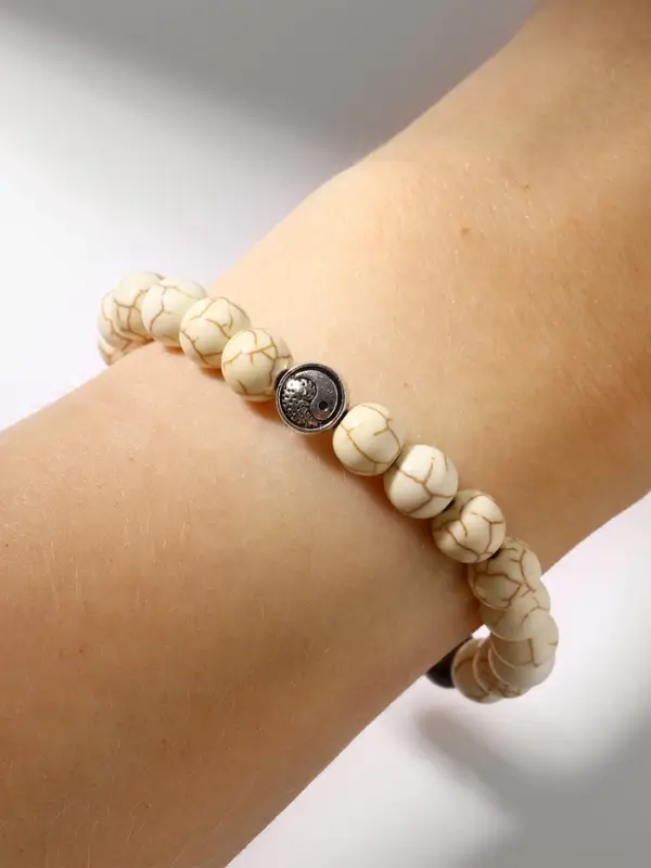 Браслет из бусин &laquo;Чакры. Планеты и Инь-ян&raquo;, d=7 см, разноцветный, белый с чернёным серебром