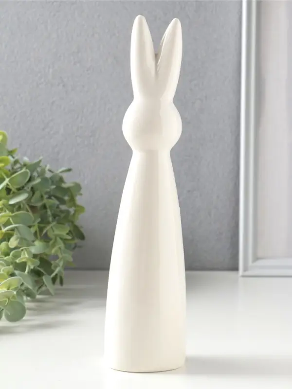 Сувенир керамика "Белый зайчик с розовой розой" 6х5х25,5 см