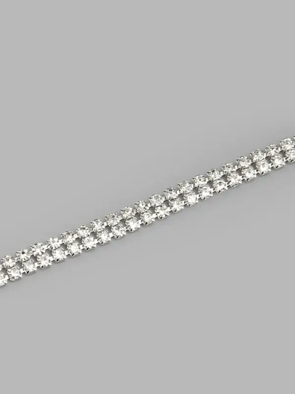 Цепь со стразами, 2 ряда, металл, стекло, 4 мм, 4.5&plusmn;0.5 м, цвет серебряный