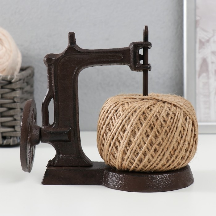 Сувенир катушка для ниток чугун  Сувенир катушка для ниток чугун "Швейная машинка" 16х14,5 см