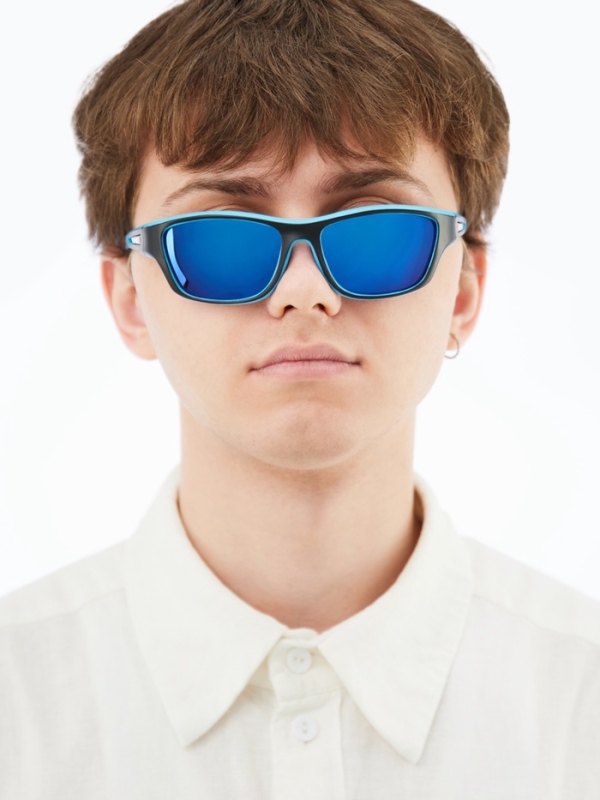 Очки солнечные спортивные поляризационные, uv 400, ширина 13.9 см, дужка 12.3 см