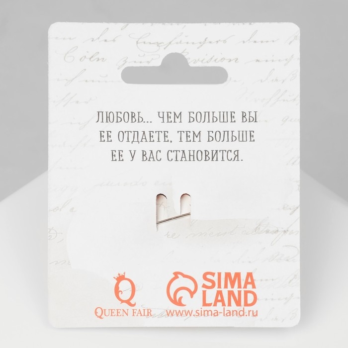 Брошь «Сердце» с цветами, цвет красный в золоте