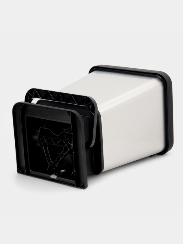 Контейнер для мусора с педалью Контейнер для мусора с педалью "Металл" 20л