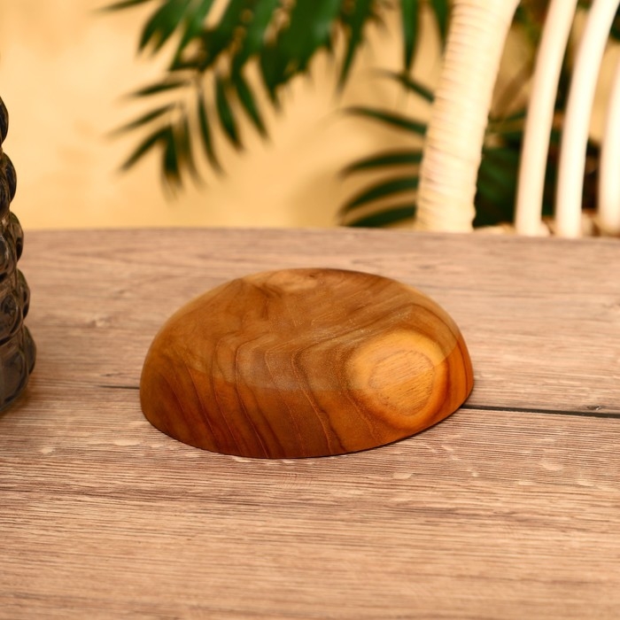 Миска 15х15х4 см, тиковое дерево Миска 15х15х4 см, тиковое дерево