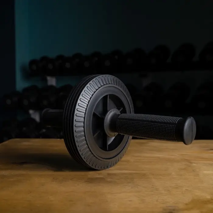 Ролик для пресса ONLYTOP, 27&times;14 см, с ковриком, цвет чёрный