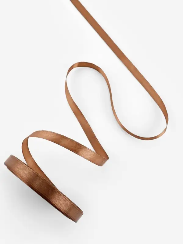 Лента атласная, 10 мм, 23±1 м, коричневая Лента атласная, 10 мм, 23±1 м, коричневая