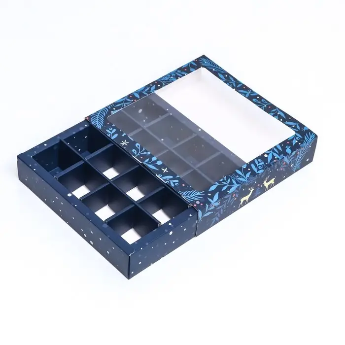 Коробка под 16 конфет &laquo;Новогодняя&raquo;, 17.5&times;17.5&times;3.5 см