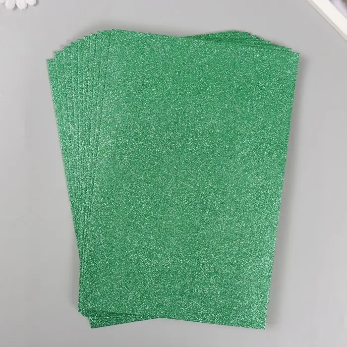 Фоамиран глиттерный Magic 4 Hobby 2 мм  цв. зеленый, 20х30 см