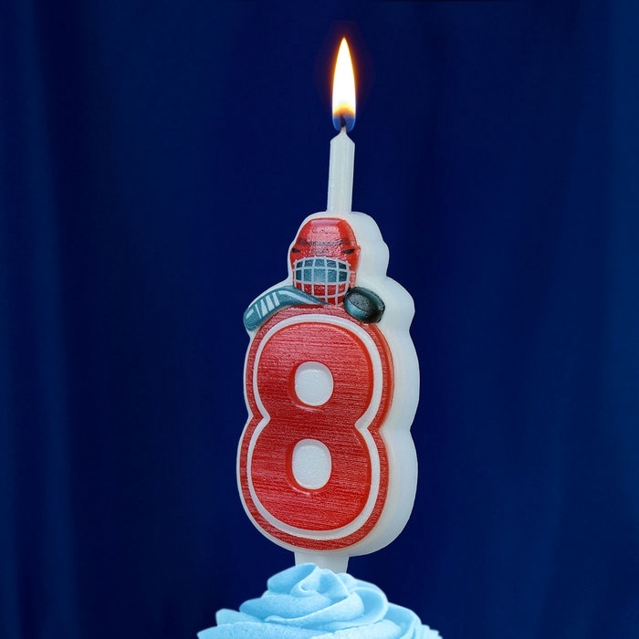 Свеча в торт «Хоккейная», цифра 8, красная