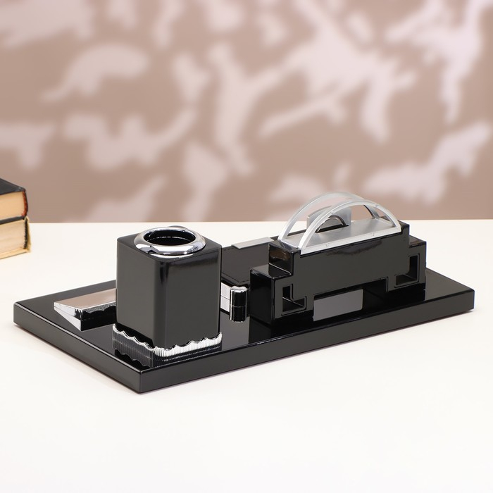 Набор настольный 4в1 с визитницей и часами, 34х17х13 см Набор настольный 4в1 с визитницей и часами, 34х17х13 см